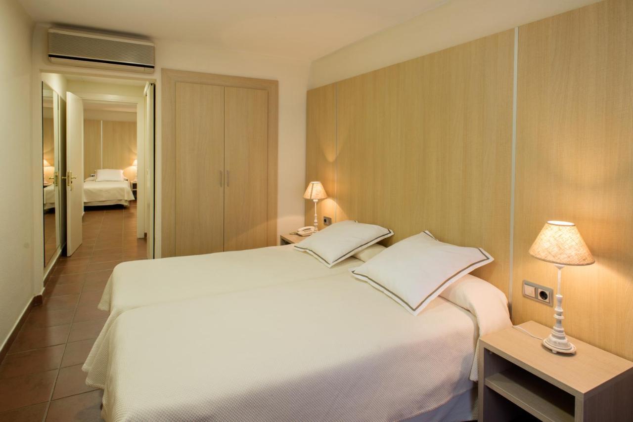 Hotel Capri Τόσα ντε Μαρ Εξωτερικό φωτογραφία