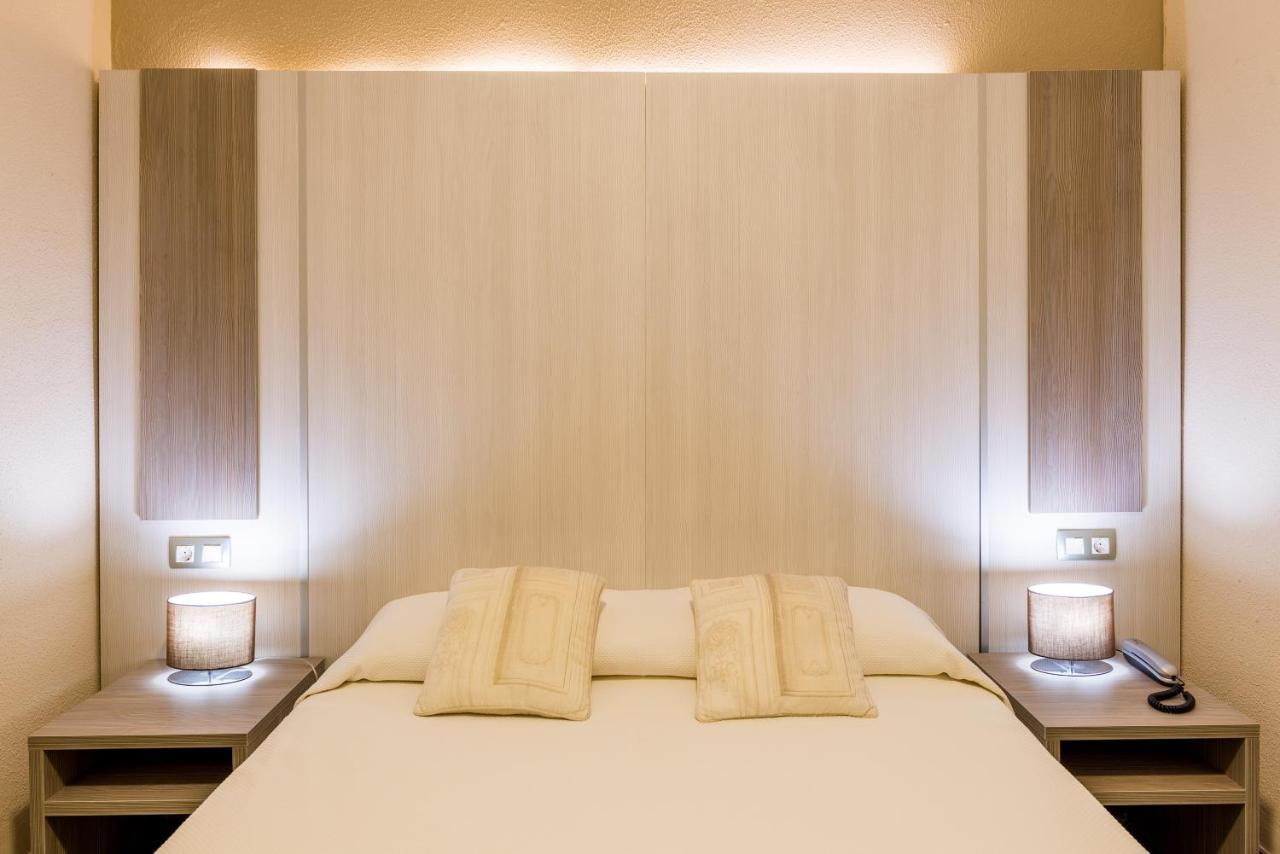 Hotel Capri Τόσα ντε Μαρ Εξωτερικό φωτογραφία