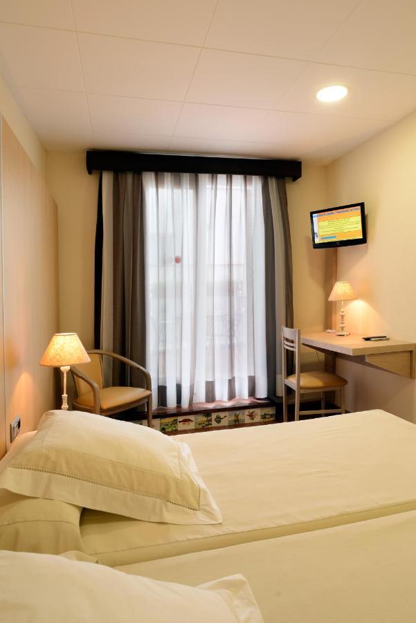 Hotel Capri Τόσα ντε Μαρ Εξωτερικό φωτογραφία