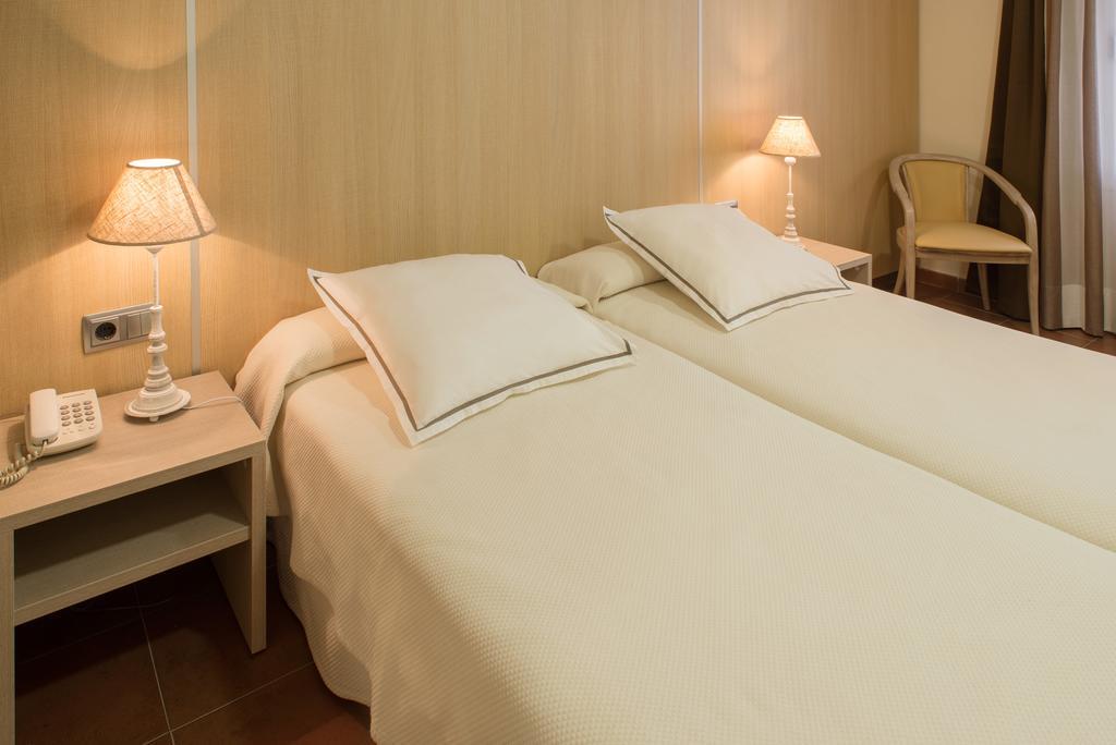 Hotel Capri Τόσα ντε Μαρ Εξωτερικό φωτογραφία