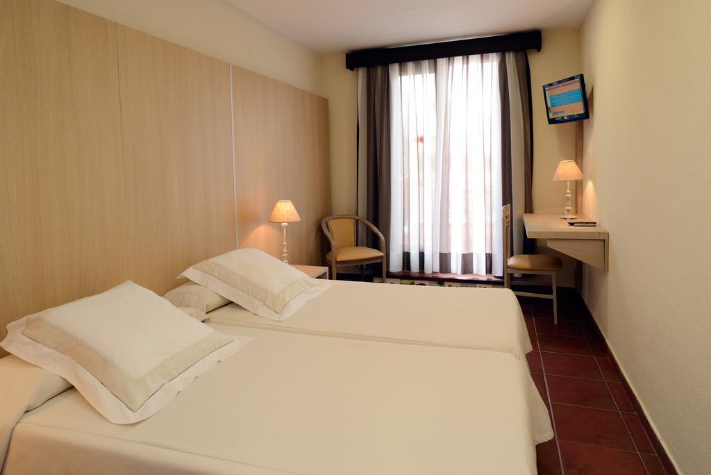 Hotel Capri Τόσα ντε Μαρ Εξωτερικό φωτογραφία